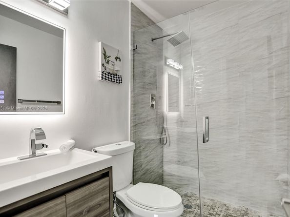 6201 SW 107th Ave, Miami FL 33173