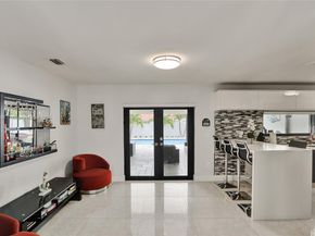 6201 SW 107th Ave, Miami FL 33173