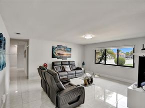 6201 SW 107th Ave, Miami FL 33173
