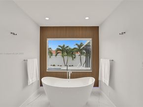 6201 SW 107th Ave, Miami FL 33173