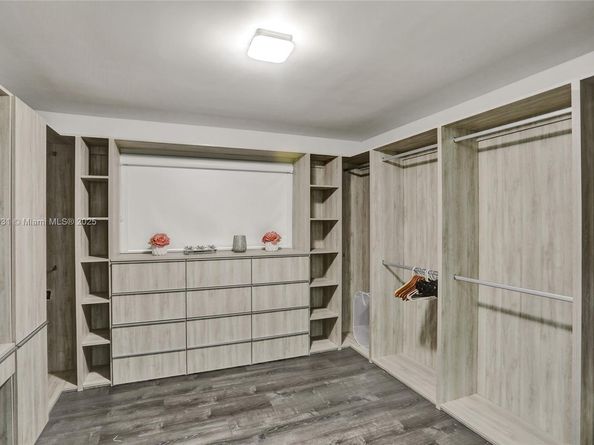 6201 SW 107th Ave, Miami FL 33173