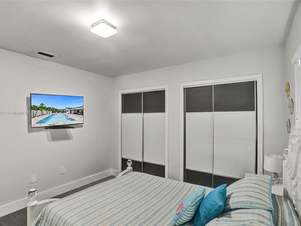 6201 SW 107th Ave, Miami FL 33173