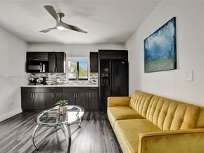 6201 SW 107th Ave, Miami FL 33173