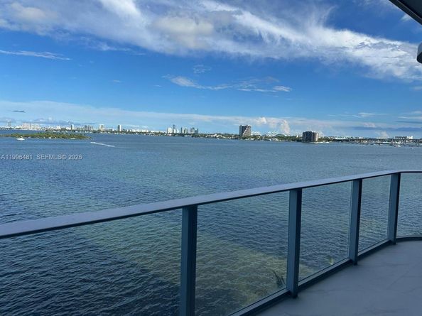700 NE 24th 504, Miami FL 33137