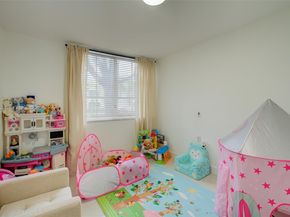 4824 N State Road 7 9105, Coconut Creek FL 33073