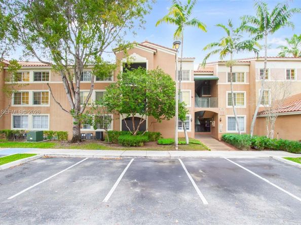 4824 N State Road 7 9105, Coconut Creek FL 33073