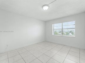 482 NW 165th St Rd A605, Miami FL 33169