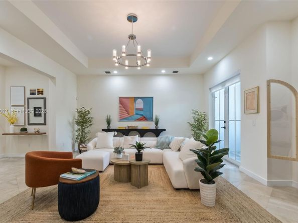 347 Madeira Ave 347, Coral Gables FL 33134