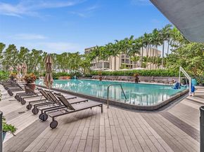 121 NE 34th St 2102, Miami FL 33137