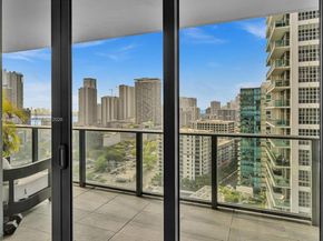 121 NE 34th St 2102, Miami FL 33137