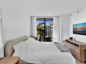 121 NE 34th St 2102, Miami FL 33137