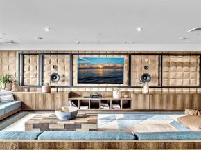 121 NE 34th St 2102, Miami FL 33137