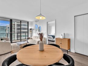 121 NE 34th St 2102, Miami FL 33137