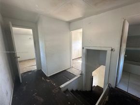 733 NW 27th Ave, Fort Lauderdale FL 33311