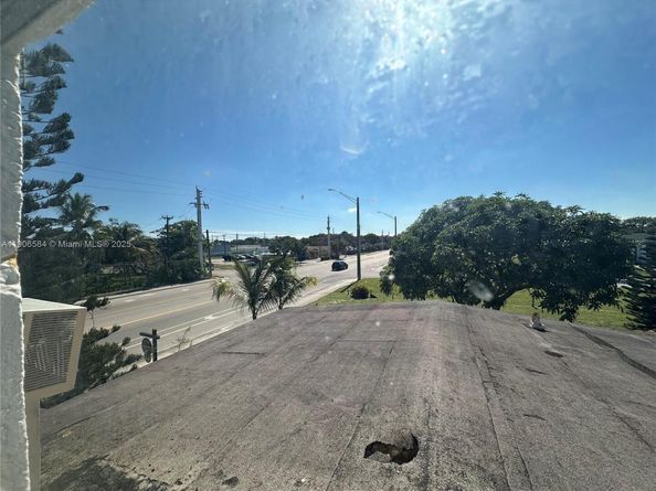 733 NW 27th Ave, Fort Lauderdale FL 33311