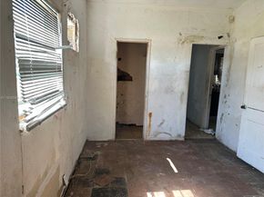 733 NW 27th Ave, Fort Lauderdale FL 33311