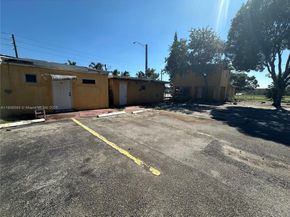 733 NW 27th Ave, Fort Lauderdale FL 33311