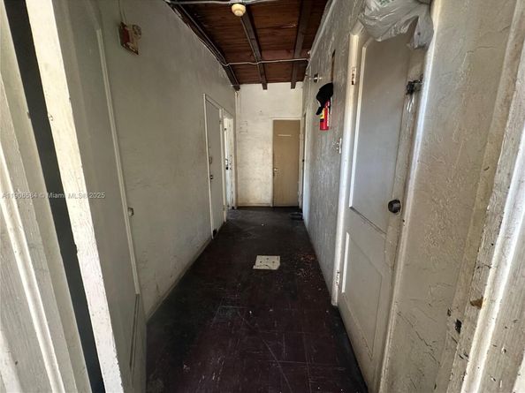 733 NW 27th Ave, Fort Lauderdale FL 33311