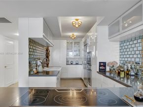 1800 S Ocean Dr 2208, Hallandale Beach FL 33009