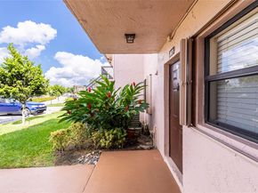 10624 NW 10th St 103, Pembroke Pines FL 33026
