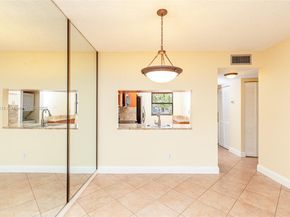 10624 NW 10th St 103, Pembroke Pines FL 33026