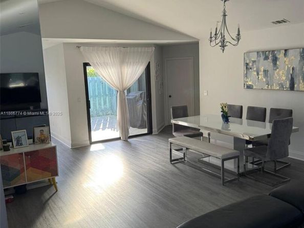 Undisclosed Address #A11866774, Boca Raton FL 33428
