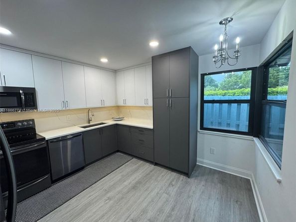 Undisclosed Address #A11866774, Boca Raton FL 33428