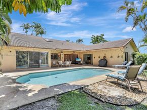 1180 NW 100th Way, Plantation FL 33322