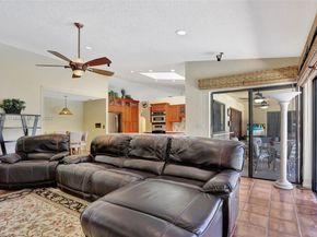 1180 NW 100th Way, Plantation FL 33322