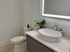 7830 SW 117th St, Pinecrest FL 33156