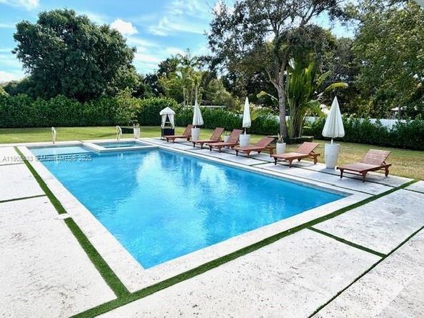 7830 SW 117th St, Pinecrest FL 33156