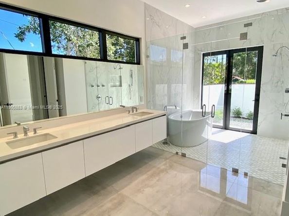 7830 SW 117th St, Pinecrest FL 33156