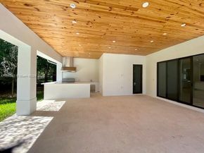 7830 SW 117th St, Pinecrest FL 33156