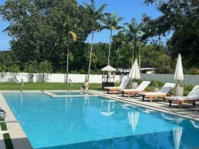 7830 SW 117th St, Pinecrest FL 33156