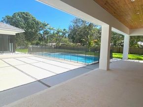 7830 SW 117th St, Pinecrest FL 33156