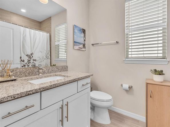 1575 Pongam Ter, Hollywood FL 33021