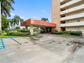 8900 Washington Blvd 205, Pembroke Pines FL 33025