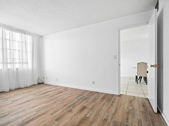 8900 Washington Blvd 205, Pembroke Pines FL 33025