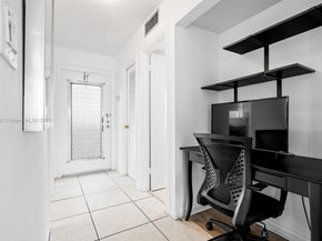 8900 Washington Blvd 205, Pembroke Pines FL 33025