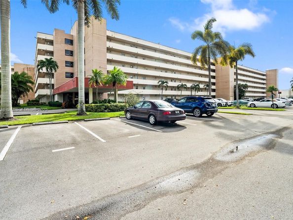 8900 Washington Blvd 205, Pembroke Pines FL 33025