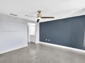 816 NW 11th St 1208, Miami FL 33136