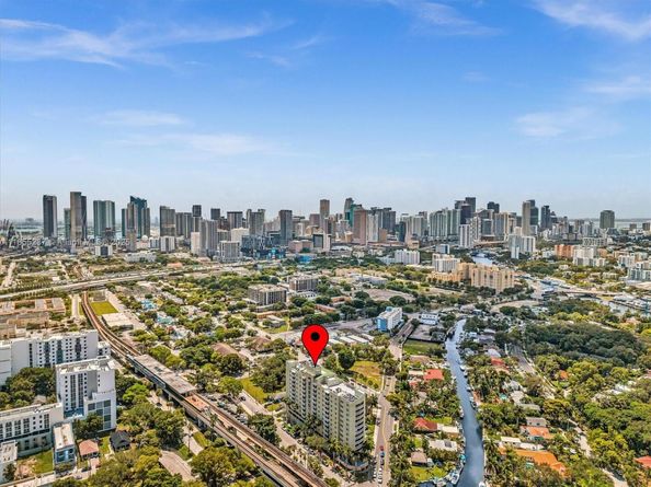 816 NW 11th St 1208, Miami FL 33136