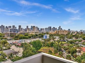 816 NW 11th St 1208, Miami FL 33136