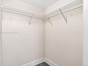 816 NW 11th St 1208, Miami FL 33136