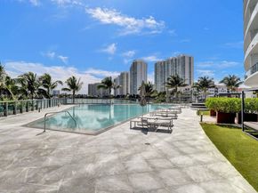 3300 NE 188th St 217, Aventura FL 33180
