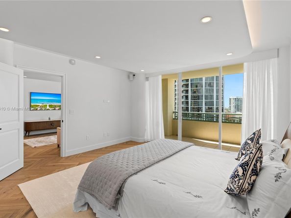 3350 SW 27 Av 1503, Coconut Grove FL 33133