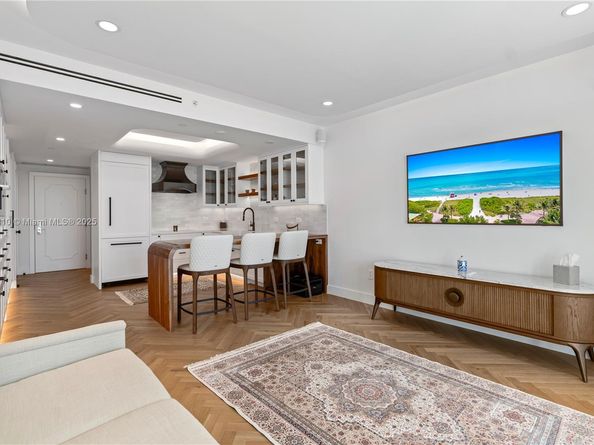 3350 SW 27 Av 1503, Coconut Grove FL 33133