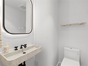 3350 SW 27 Av 1503, Coconut Grove FL 33133