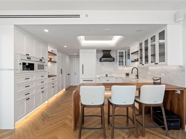 3350 SW 27 Av 1503, Coconut Grove FL 33133