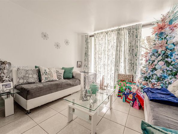 8006 SW 149th Ave D109, Miami FL 33193